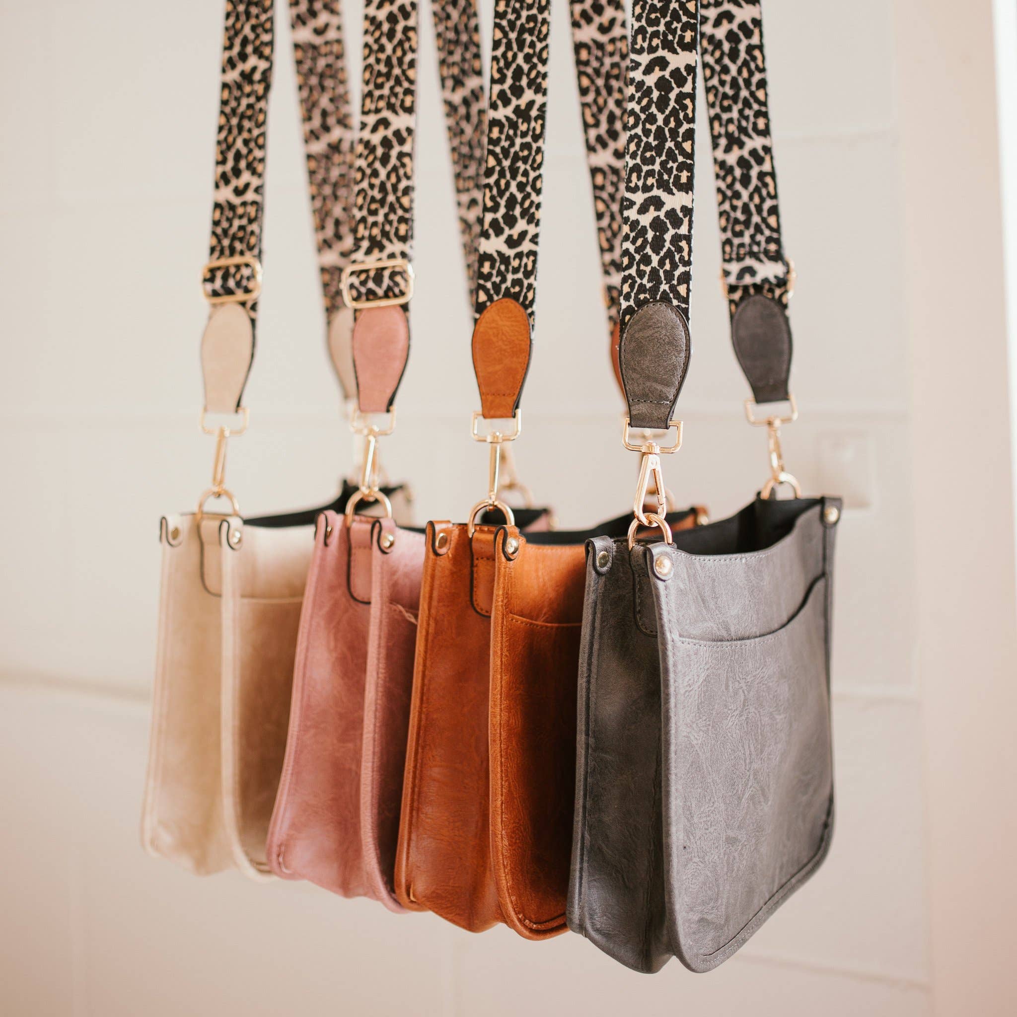 caitlyn-faux-leather-crossbody-bag-grey